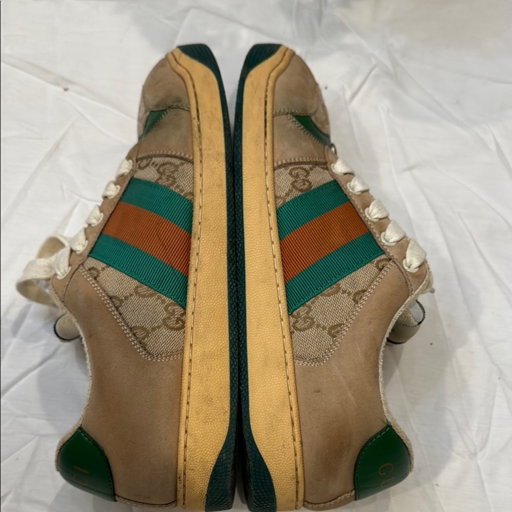 Authentic Gucci Beige and Green Sneakers - Picture 6 of 16